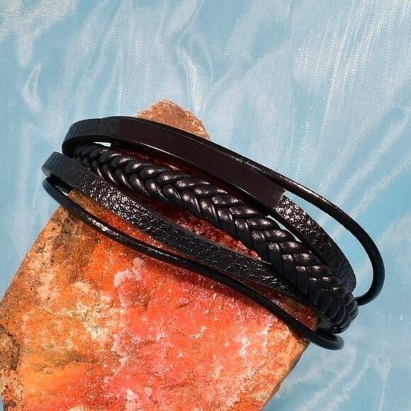 Peaks Jewelry Other - Vault Ableman Five Layer Metal Accent Leather Clasp Bracelet Black Gift Boxed